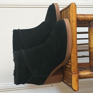 Ugg Kasen Ankle Boot